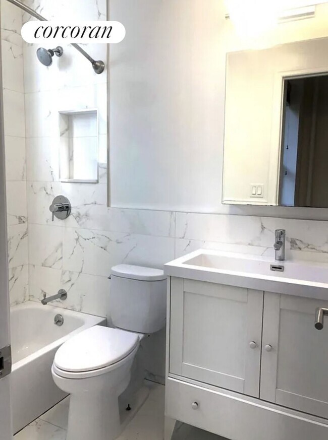 Foto del edificio - 331 E 89th St