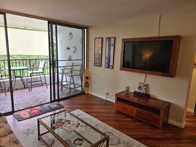 Foto del edificio - Furnished Beachfront Condo with Stunning Ocean Views