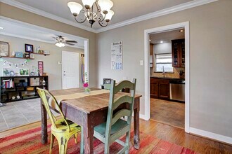 Building Photo - 1010 Bay Oaks Rd Building Photo - 1010 Bay Oaks Rd