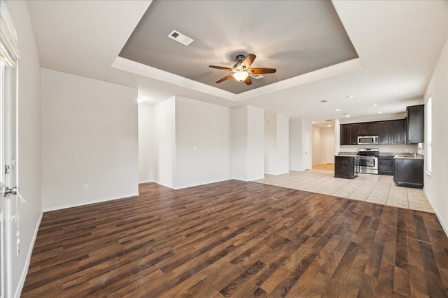 Building Photo - 5806 Acacia Rose Ct