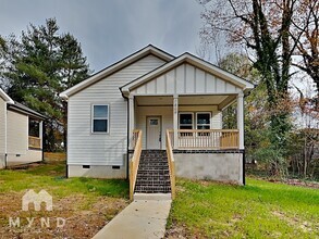 Building Photo - 1809 Wilson W Lee Blvd