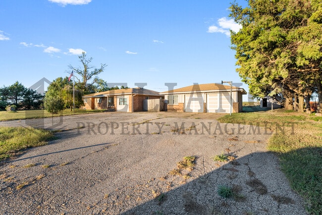 Foto del edificio - 4525 N 247th St W