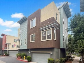 Building Photo - 316 Antoni Glen