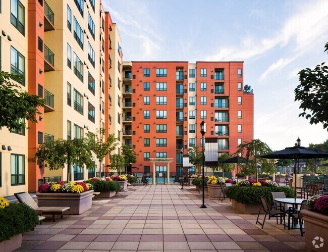 Building Photo - Merritt River Apartments