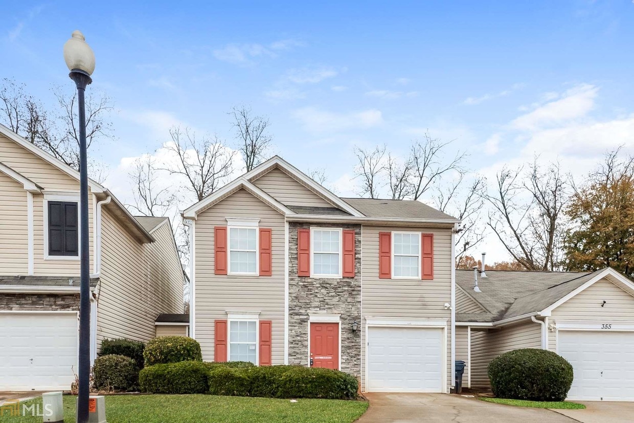 345 Lakeside Cir, Covington, GA 30016 House for Rent in Covington, GA