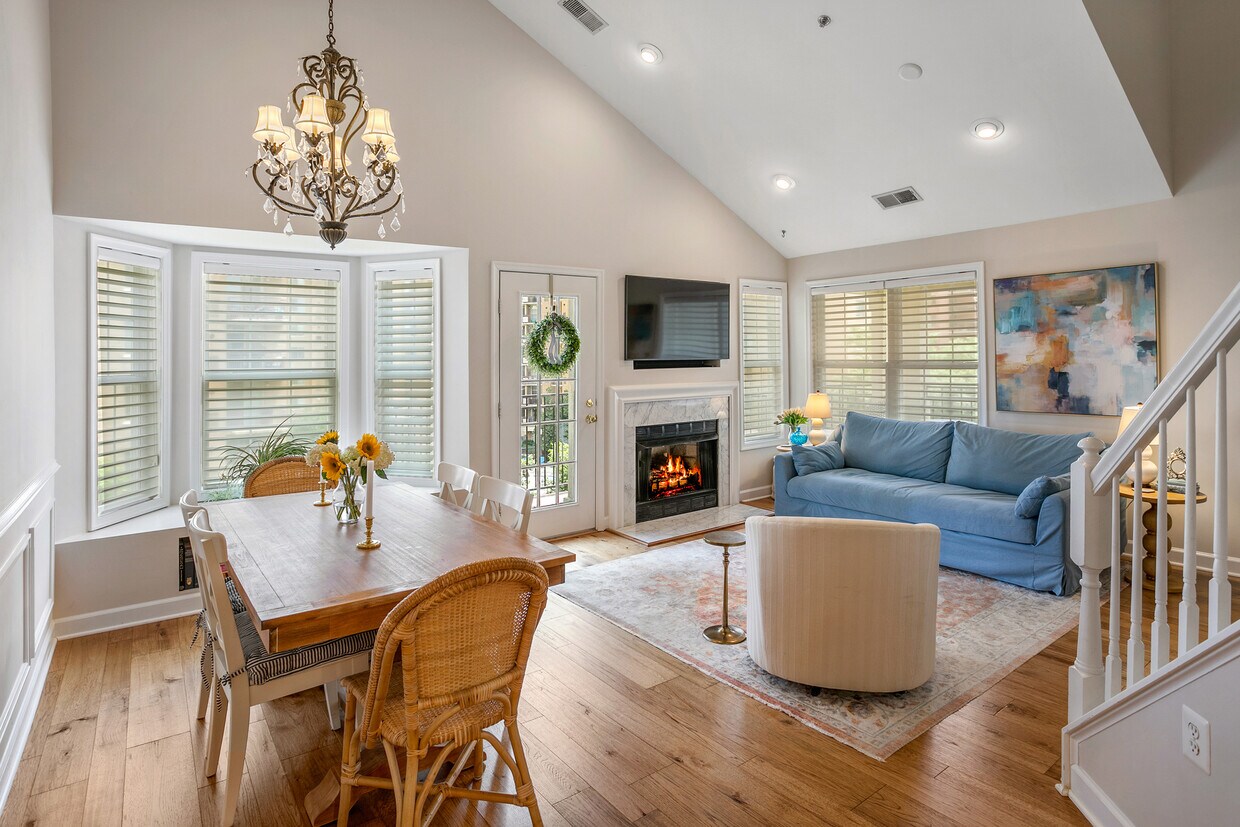 Living Room - 2310 14th St N