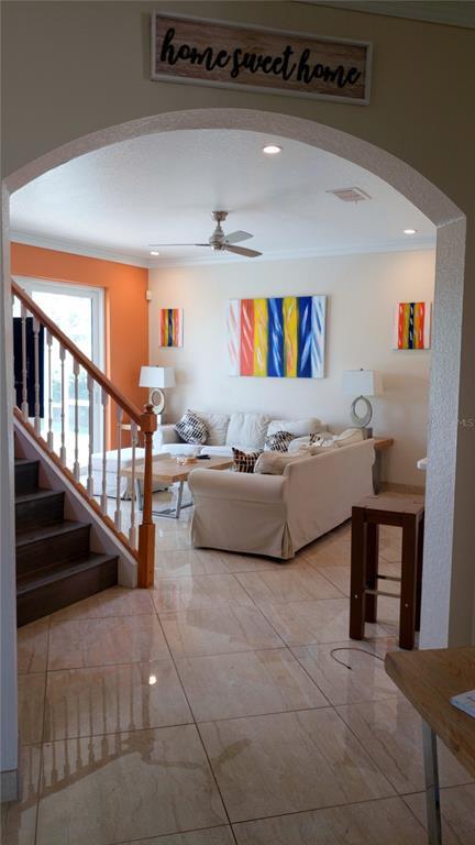 Foto del edificio - 332 Gleneagles Dr