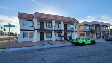 Building Photo - 1705 Breckenwood Ct