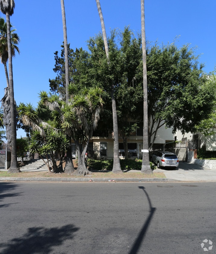Building Photo - 741 S Hobart Blvd