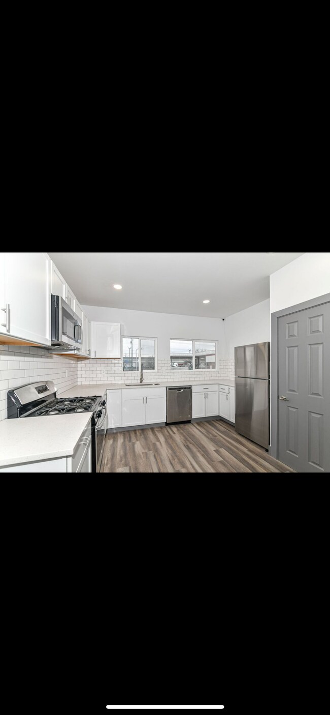 422 Harlan St, Indianapolis, IN 46201 House Rental in Indianapolis