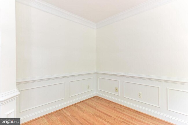 Foto del edificio - 315 N Henry St