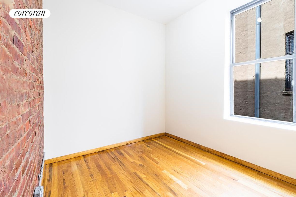 Foto principal - 2509 7th Ave