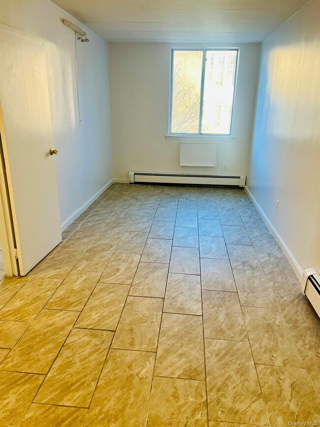 Building Photo - 35-22 Union St