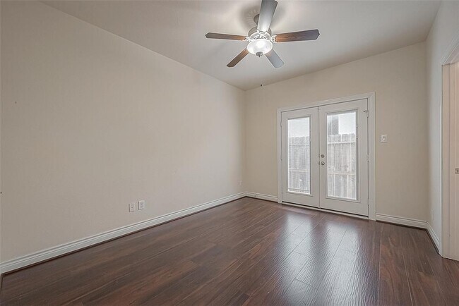 Building Photo - 1606 Parker St