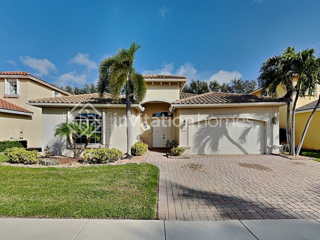 Primary Photo - 6808 Houlton Cir