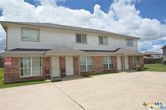 Building Photo - 4002 Doraine Ct