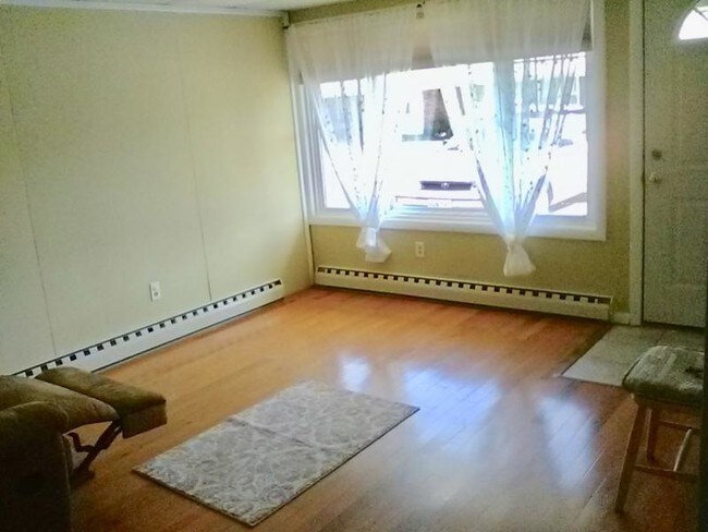 Foto del edificio - 73 Kingsland Ct