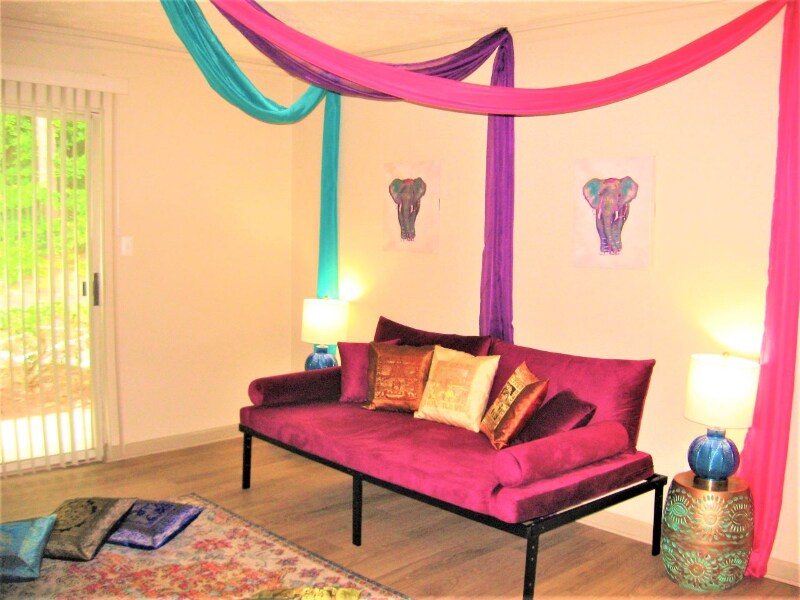 Foto principal - 2713 N Lincoln Trace Ave