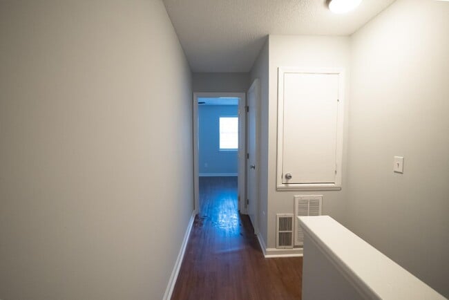 Photo - 942 Bonham Ave Townhome
