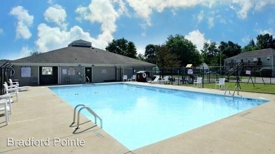 Foto del edificio - 1680 E Franklin St