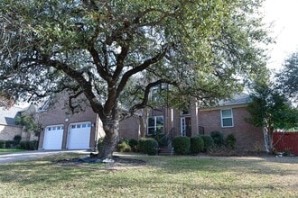 Building Photo - 8517 Sweet Cherry Dr