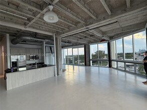 Building Photo - 8101 Biscayne Blvd