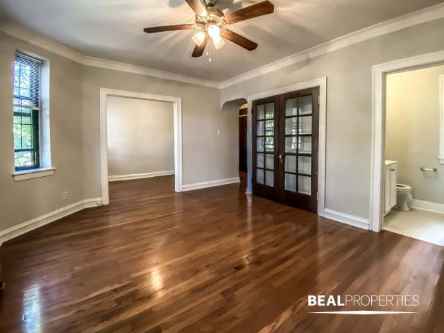 Building Photo - 0 bedroom in CHICAGO IL 60640