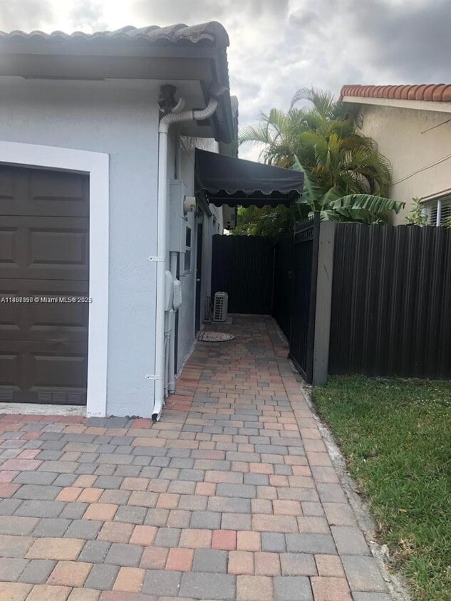 Foto principal - 5162 SW 157th Ct