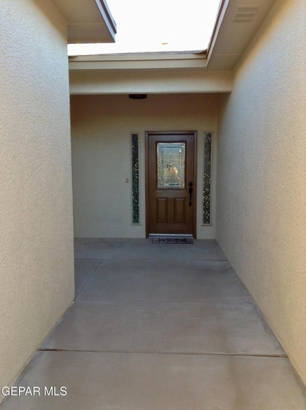 Building Photo - 6625 Cabana Del Sol Dr