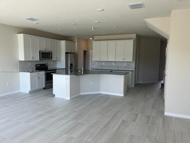 Foto del edificio - 2112 Appleton Cir S