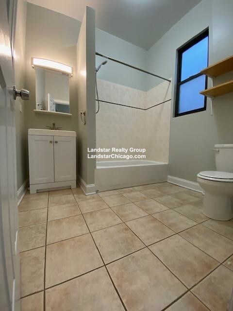Foto del edificio - 3155 N Leavitt St