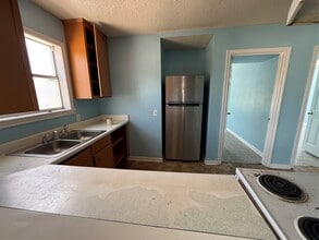 Building Photo - 1414 East Ave