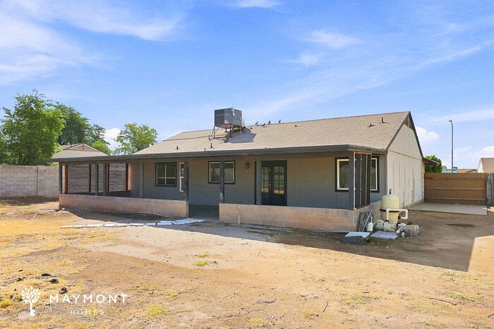 Building Photo - 7132 W Mercer Ln