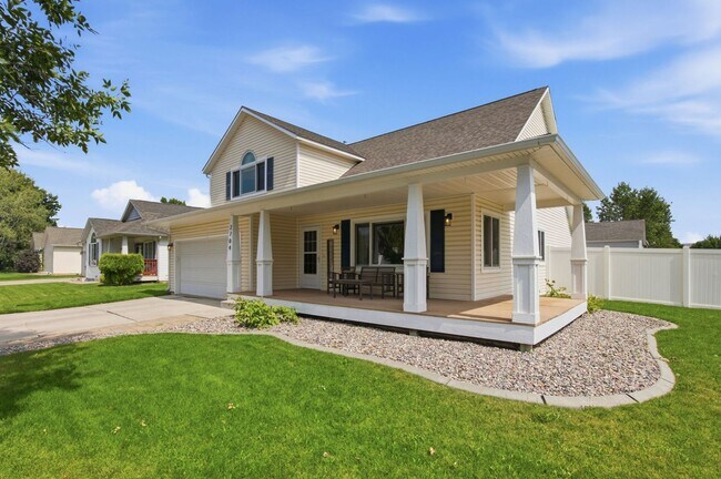 Foto del edificio - 2704 Stratford Ln