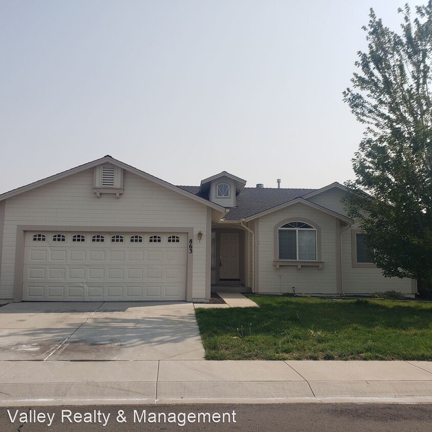 Primary Photo - 3 br, 2 bath House - 863 Valley Vista Dr.