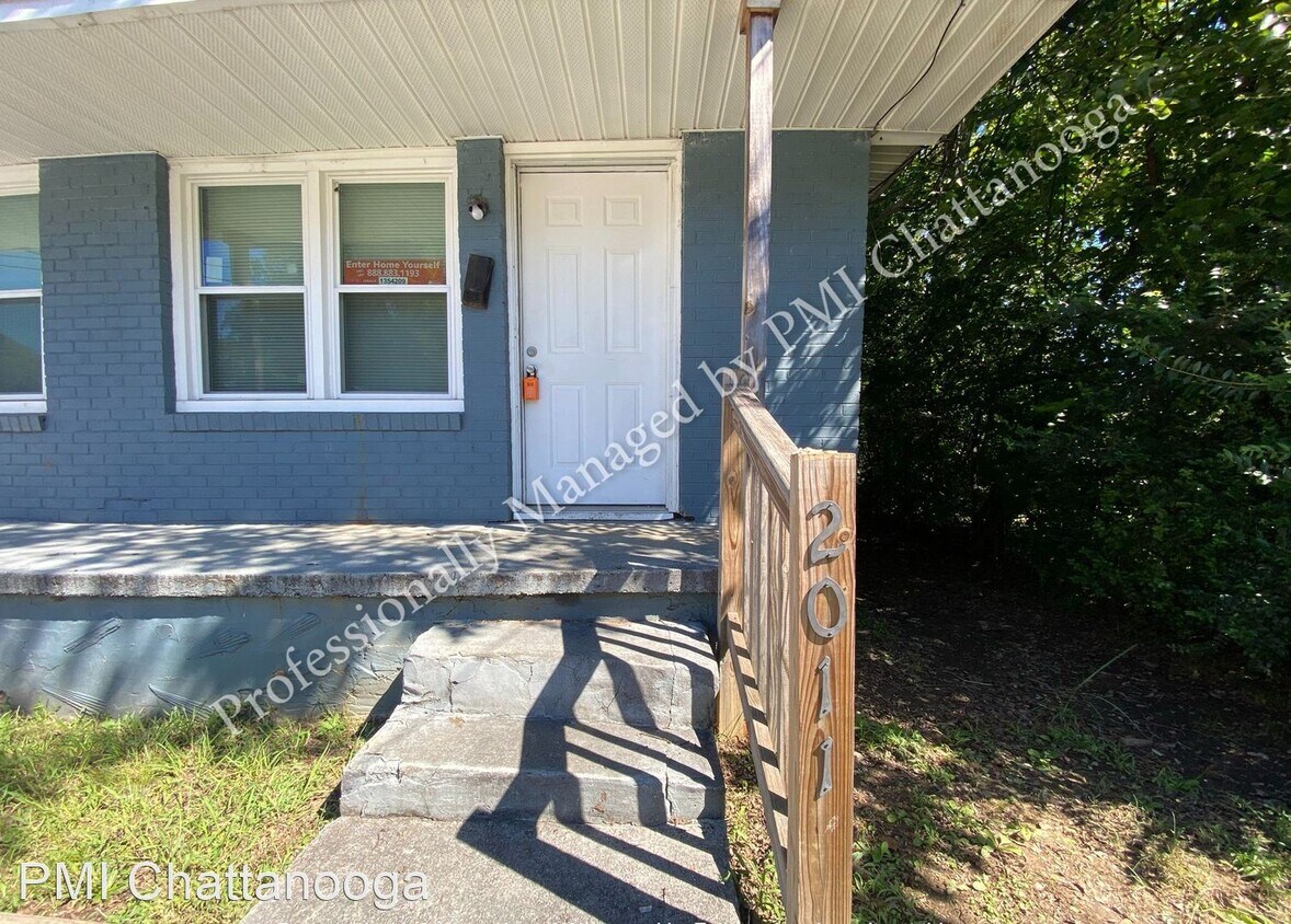 2 br, 1 bath House - 2011 Blackford St. - 2 br, 1 bath House - 2011  Blackford St.