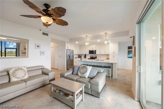 Foto del edificio - 5835 Double Eagle Cir
