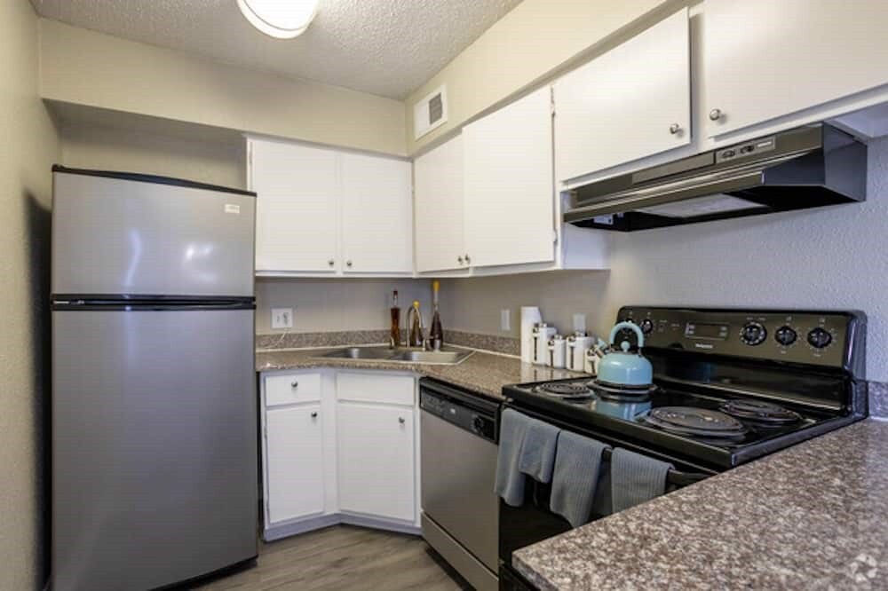 Foto principal - 6505 Westheimer Rd