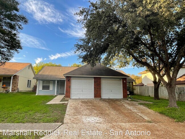 Foto del edificio - 2 br, 2 bath House - 9219 Shadow Crest
