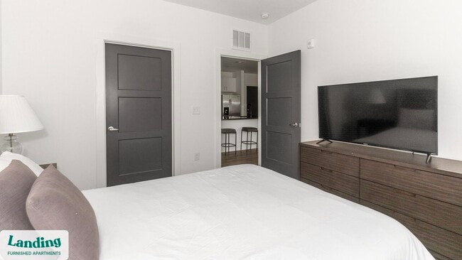 Foto del edificio - 1900 Olevia St