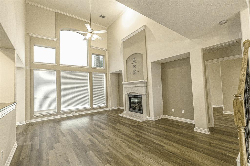 Foto principal - 18007 Blues Point Dr