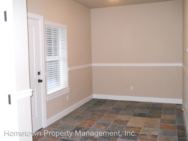 Building Photo - 4325 Oso Berry Way NW