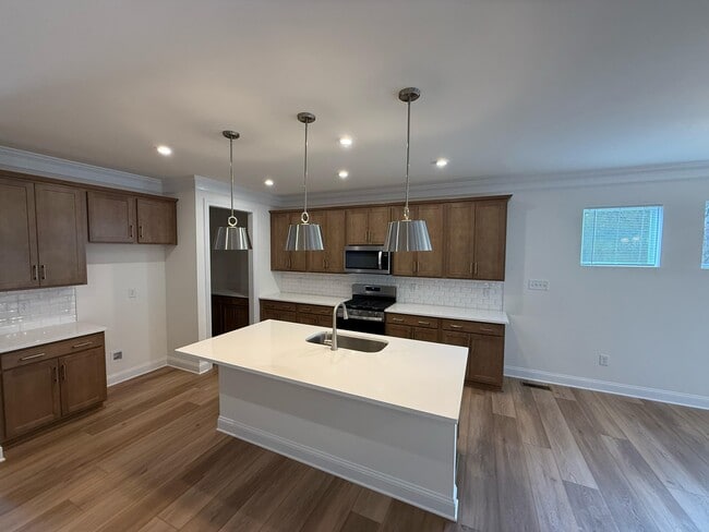 Foto del edificio - 10716 Forget Me Not Wy