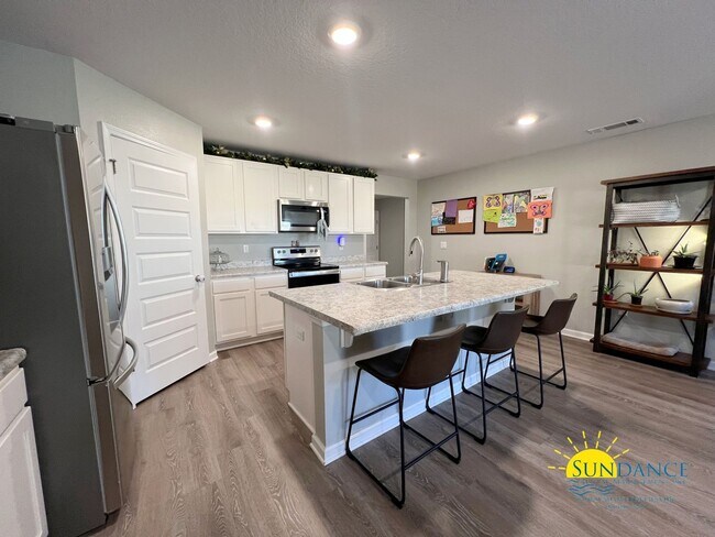 Foto del edificio - Gorgeous 4 Bedroom Home in Crestview!