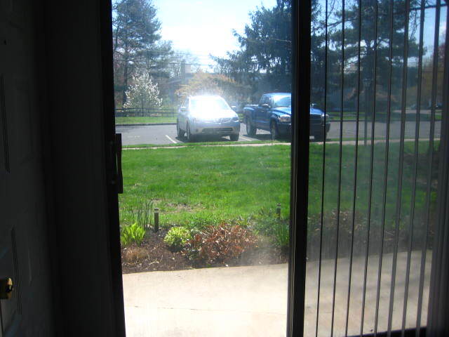 Estacionamiento asignado - 612 N Shady Retreat Rd