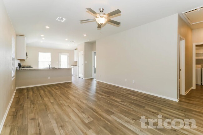 Foto del edificio - 3516 Stride Ln