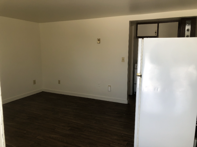 Foto del edificio - 2277 W Wing Rd