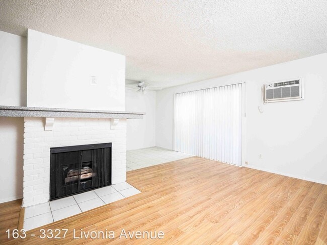 Building Photo - 3 br, 3 bath Apartment - 3327 Livonia Avenue
