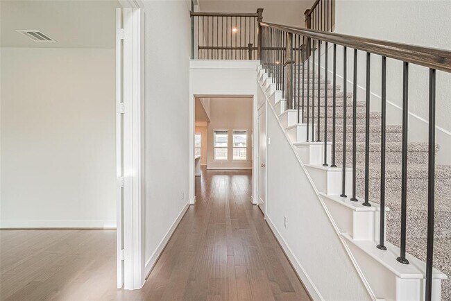 Building Photo - 6306 Winthrop Terrace Trail