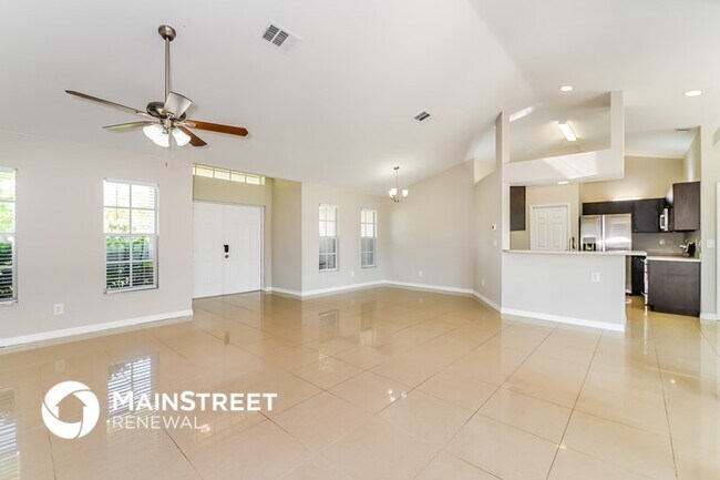 Building Photo - 1425 SW 6th Pl